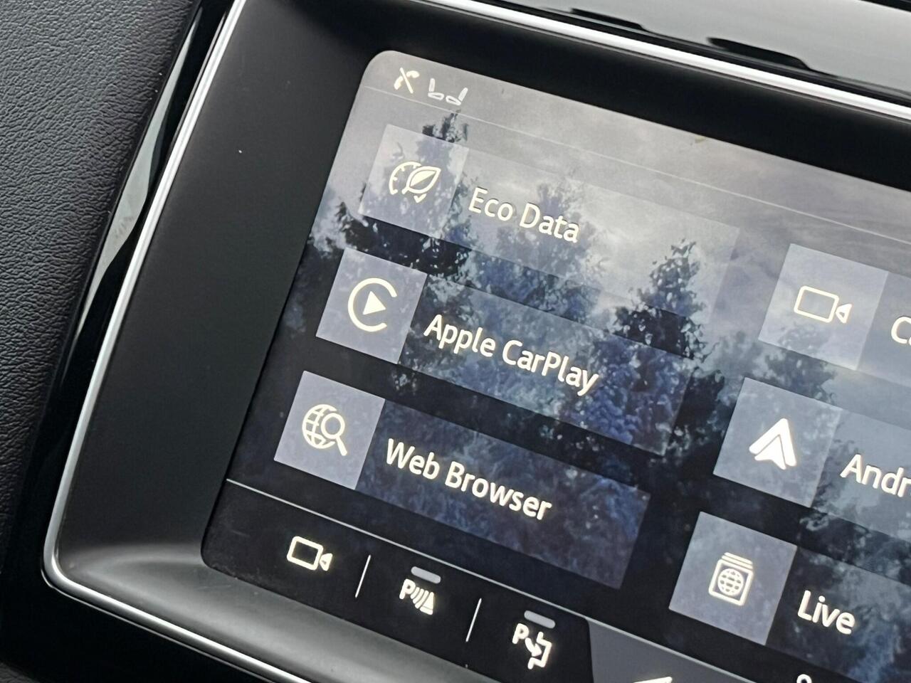 Used 2017 Jaguar F-PACE for sale in Sheffield