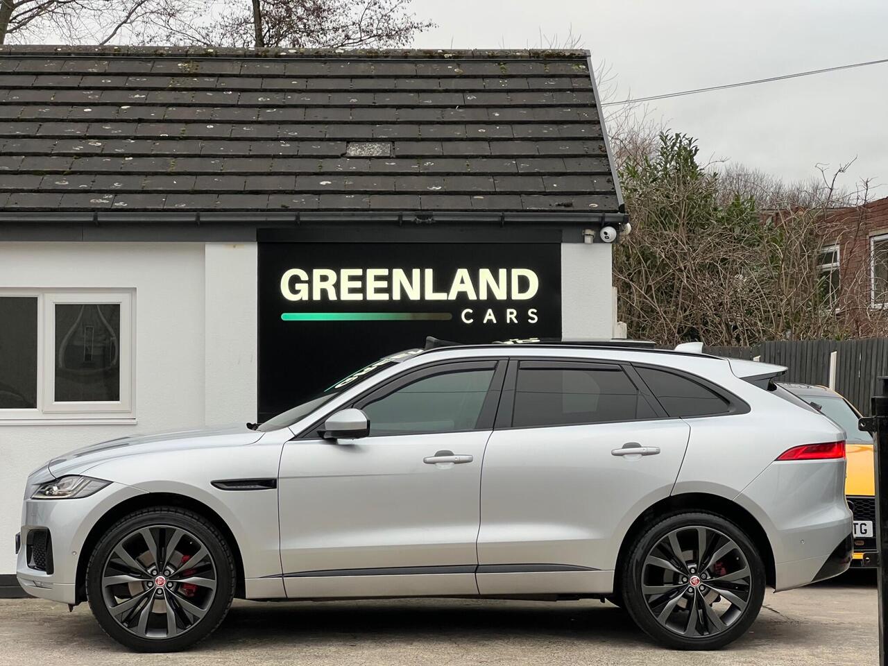 Used 2017 Jaguar F-PACE for sale in Sheffield
