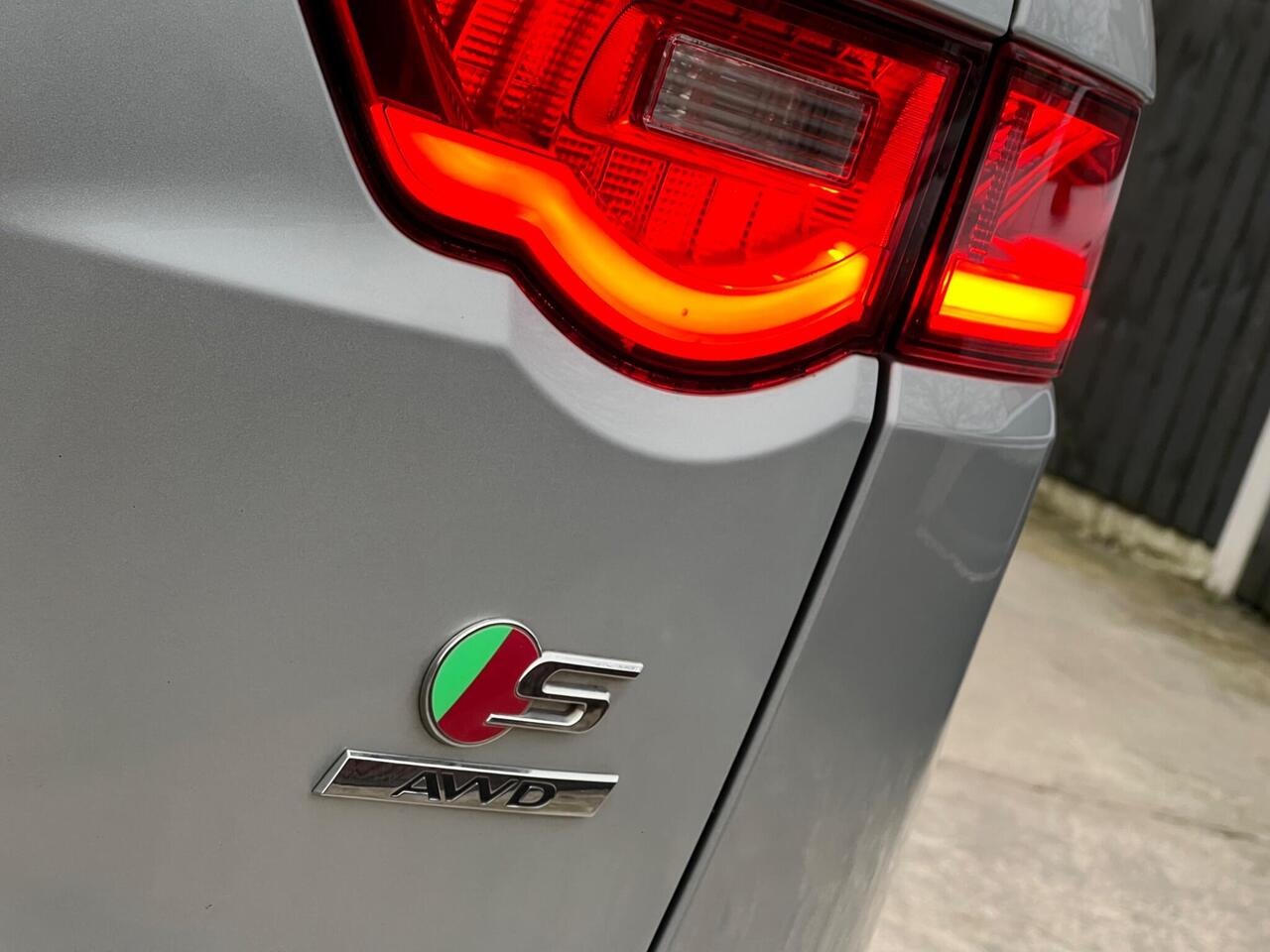 Used 2017 Jaguar F-PACE for sale in Sheffield