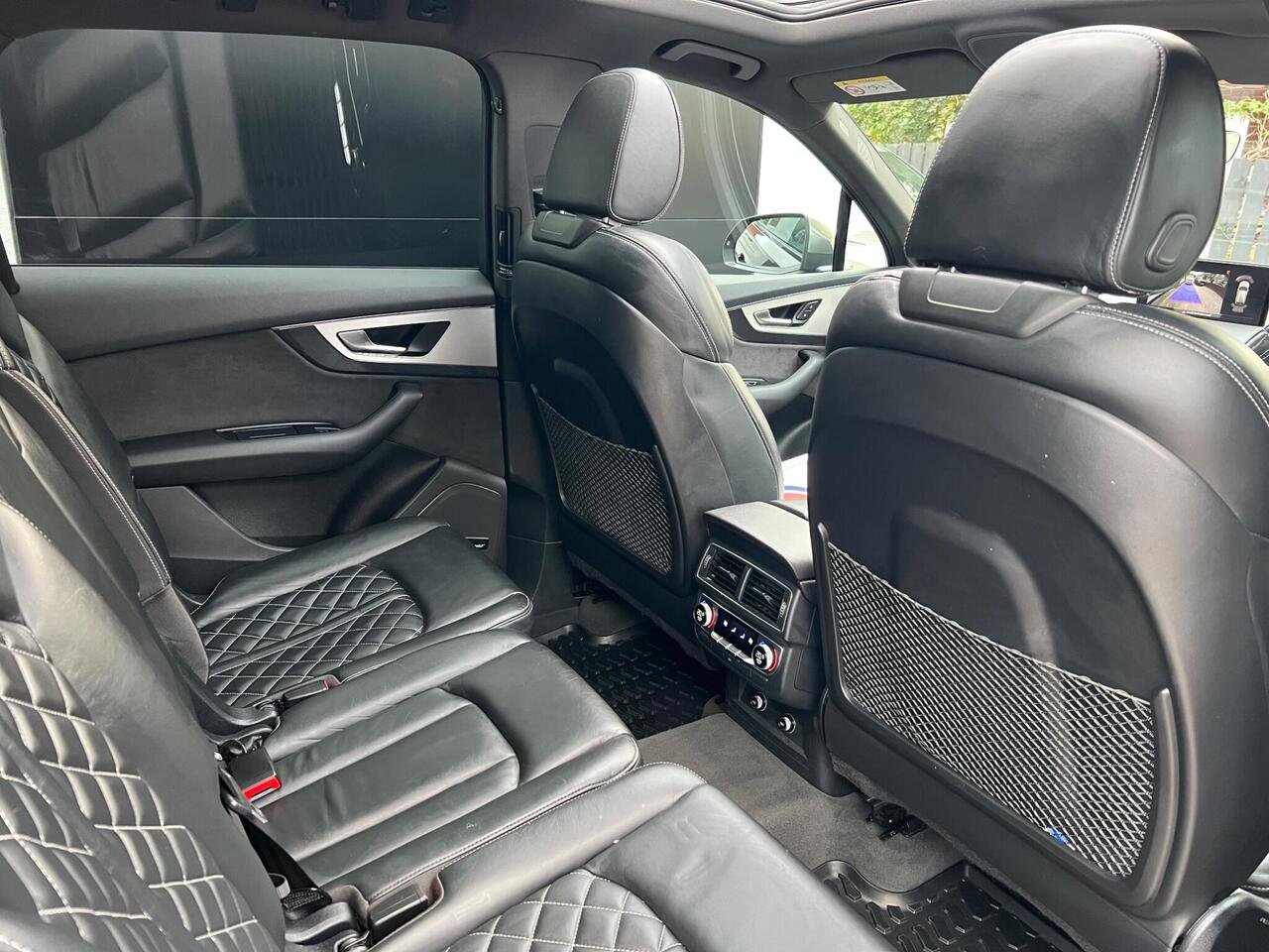Used 2017 Audi SQ7 for sale in Sheffield