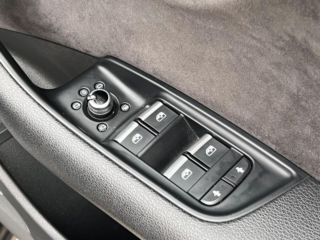 Used 2017 Audi SQ7 for sale in Sheffield