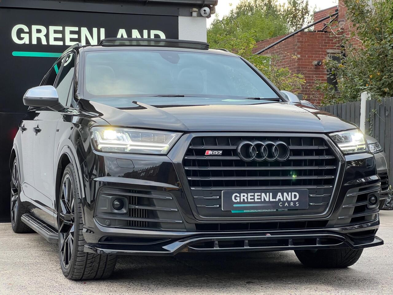 Used 2017 Audi SQ7 for sale in Sheffield
