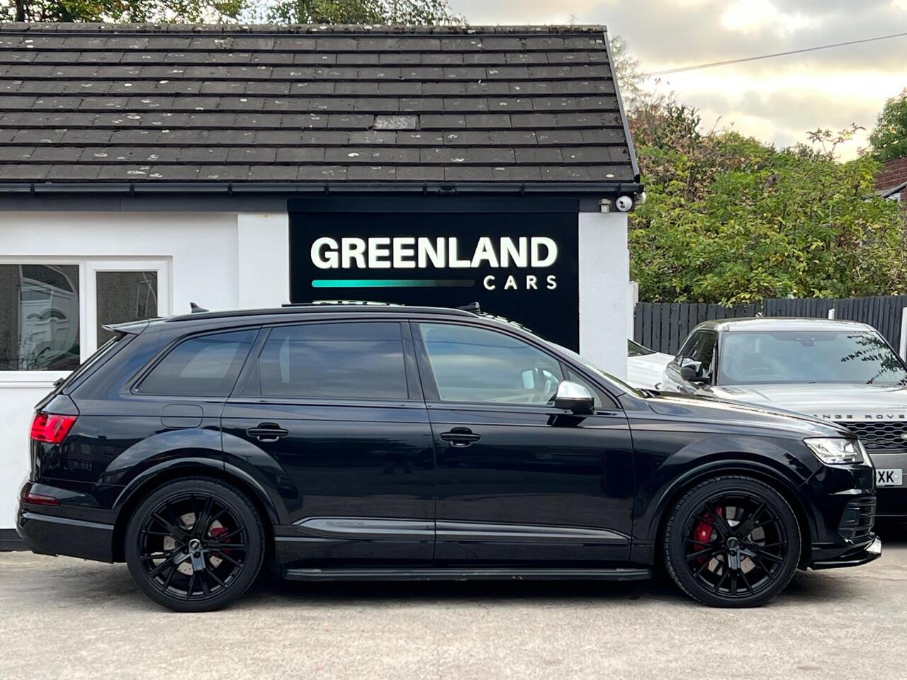 Used 2017 Audi SQ7 for sale in Sheffield