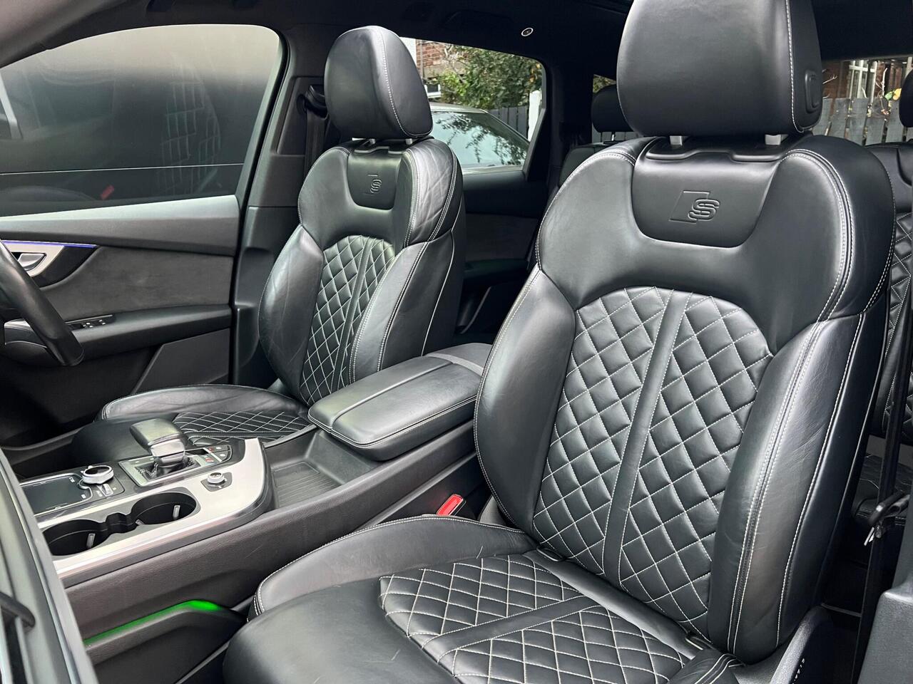 Used 2017 Audi SQ7 for sale in Sheffield