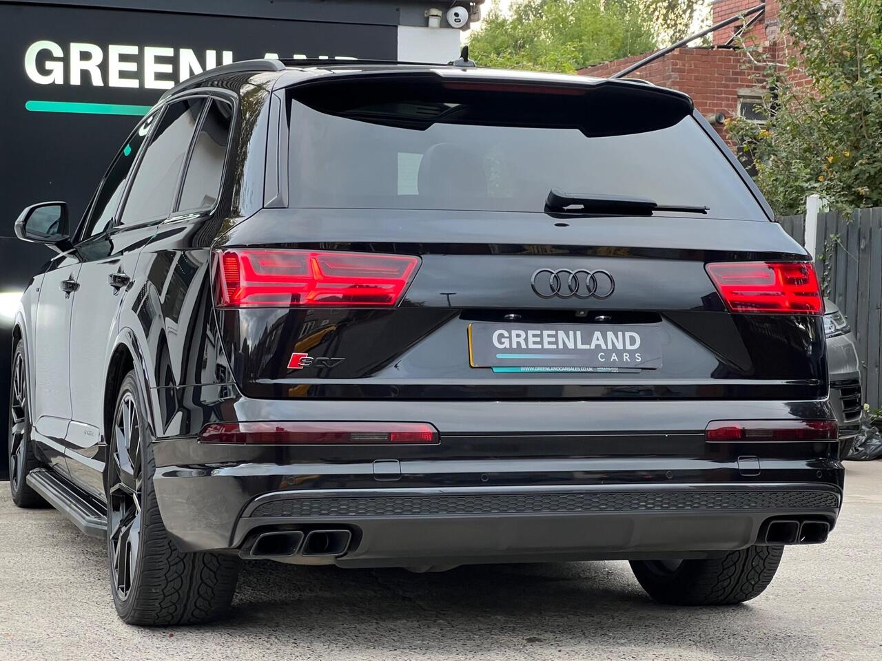 Used 2017 Audi SQ7 for sale in Sheffield