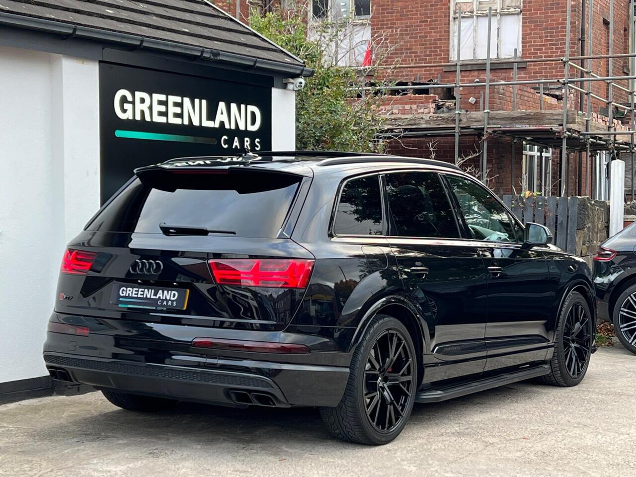 Used 2017 Audi SQ7 for sale in Sheffield