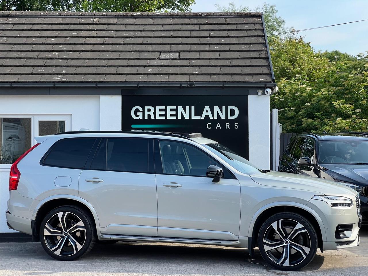 Used 2019 Volvo XC90 for sale in Sheffield