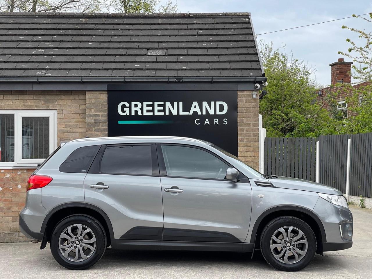 Used 2016 Suzuki Vitara for sale in Sheffield