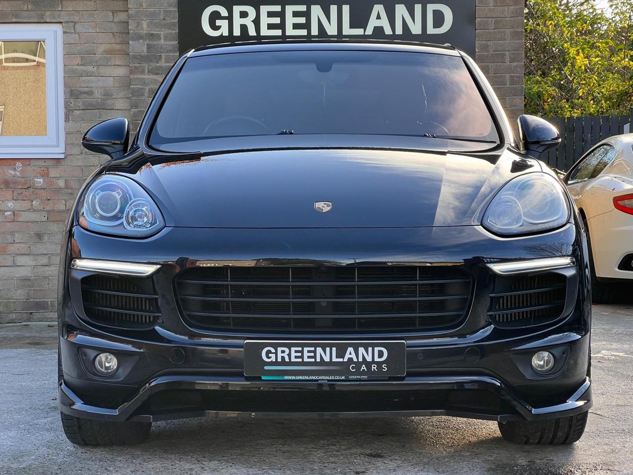 Used 2015 Porsche Cayenne for sale in Sheffield