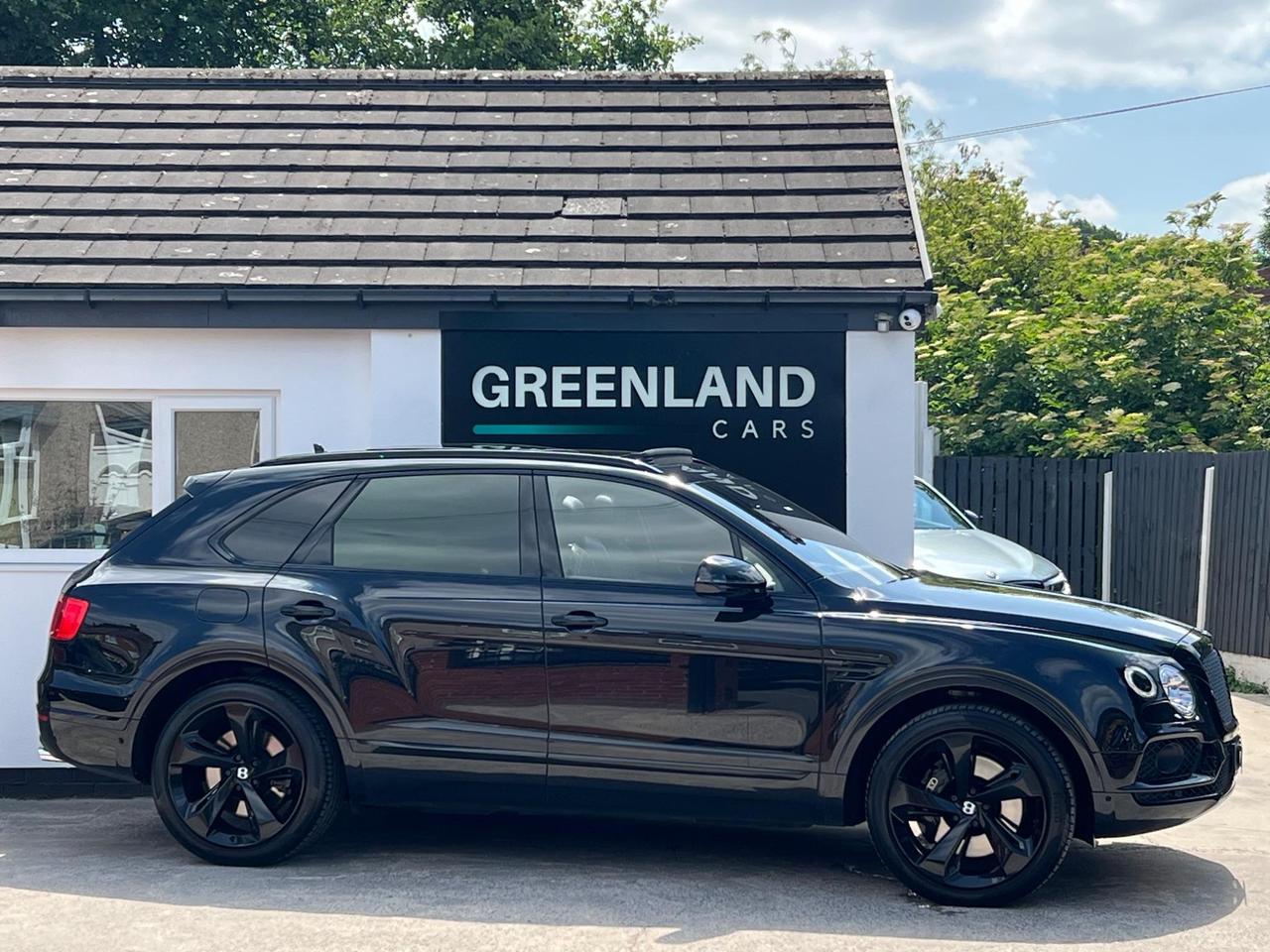 Used 2017 Bentley Bentayga for sale in Sheffield