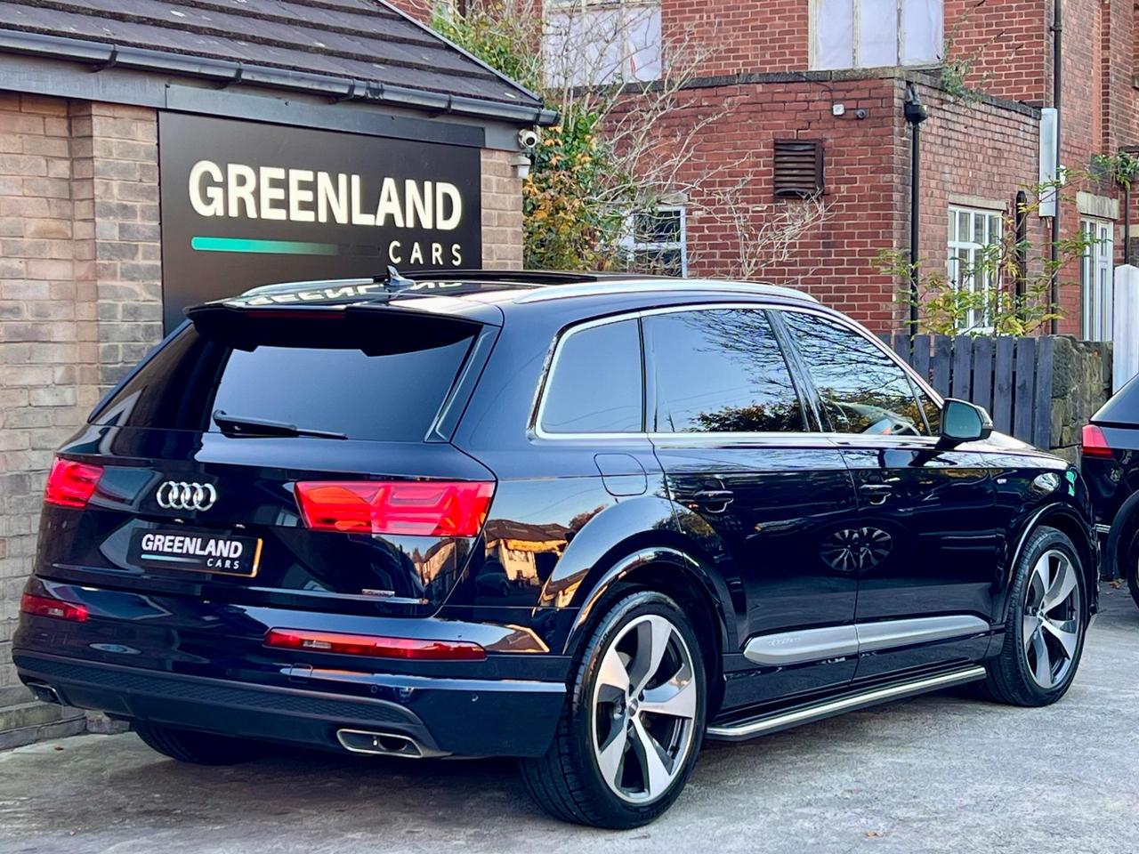 Used 2016 Audi Q7 for sale in Sheffield