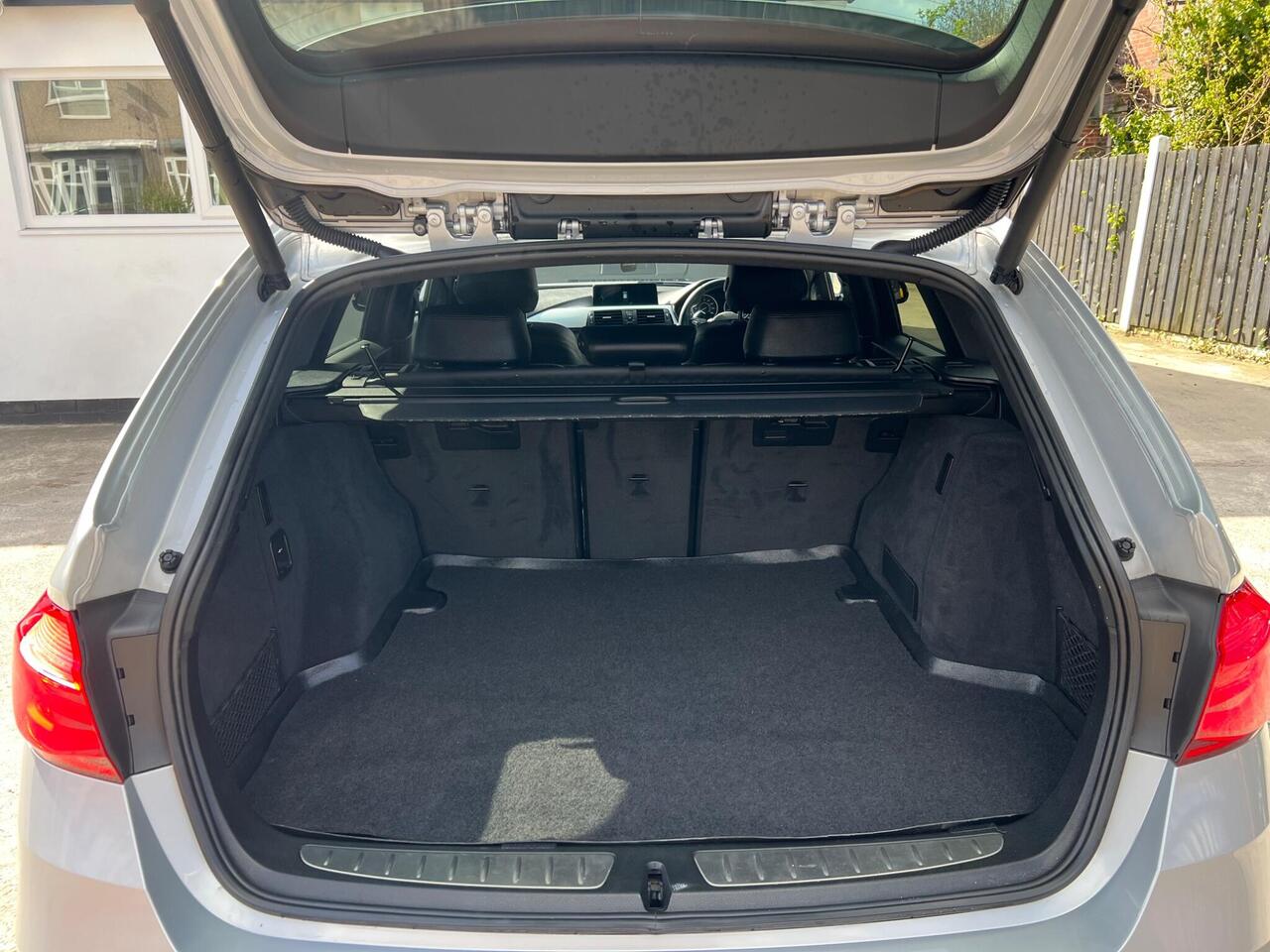 Used 2017 BMW 3 Series for sale in Sheffield