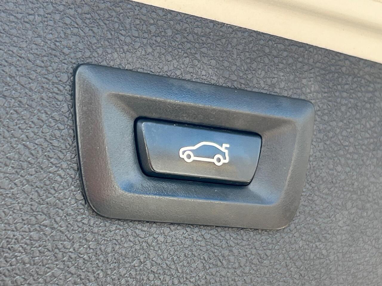 Used 2017 BMW 3 Series for sale in Sheffield