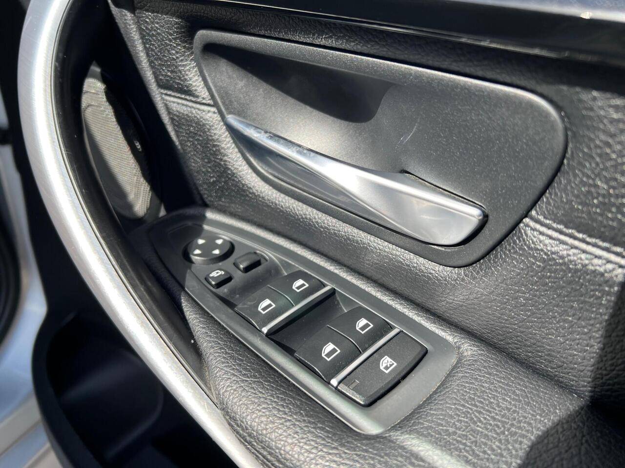 Used 2017 BMW 3 Series for sale in Sheffield