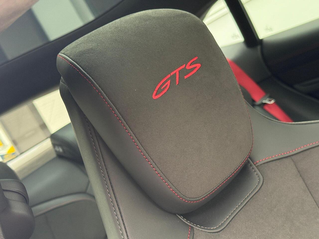 Used 2025 Porsche Taycan for sale in Sheffield