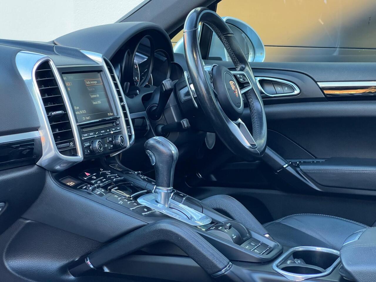 Used 2015 Porsche Cayenne for sale in Sheffield