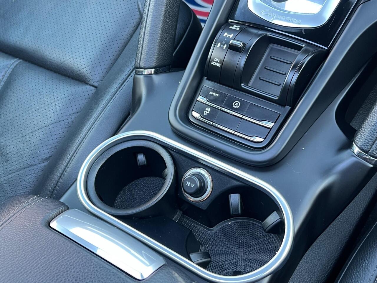 Used 2015 Porsche Cayenne for sale in Sheffield