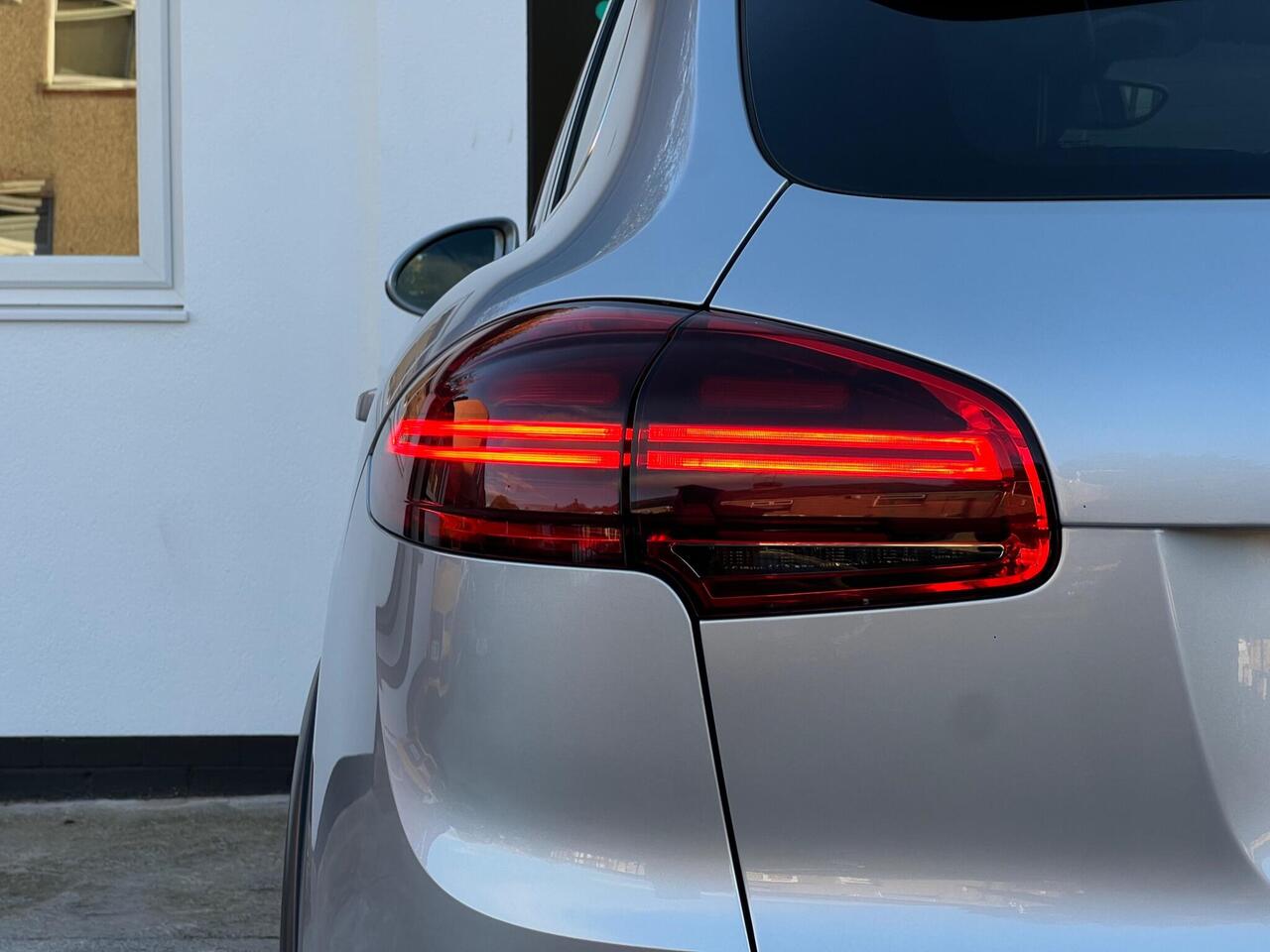 Used 2015 Porsche Cayenne for sale in Sheffield