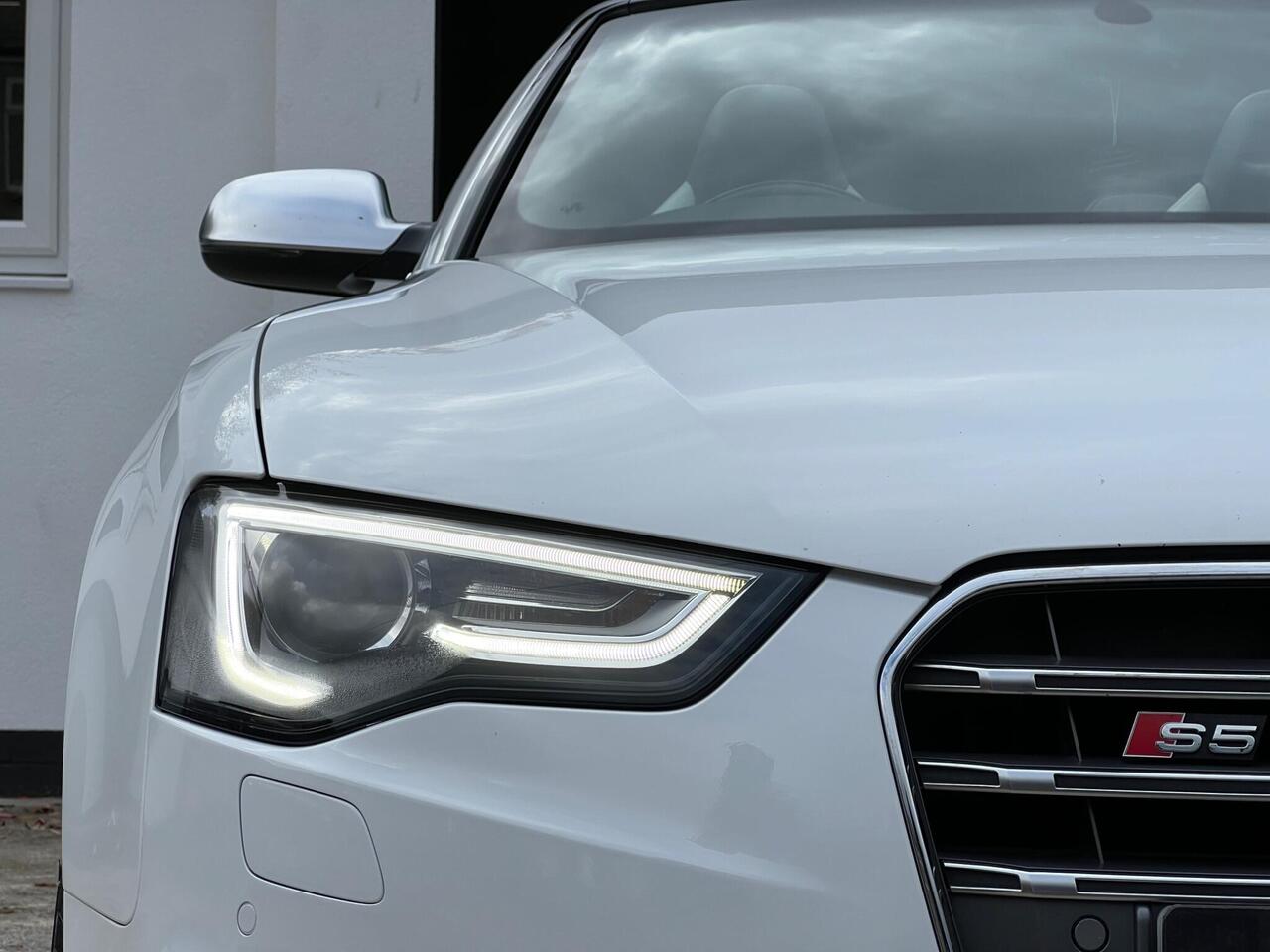 Used 2012 Audi S5 for sale in Sheffield