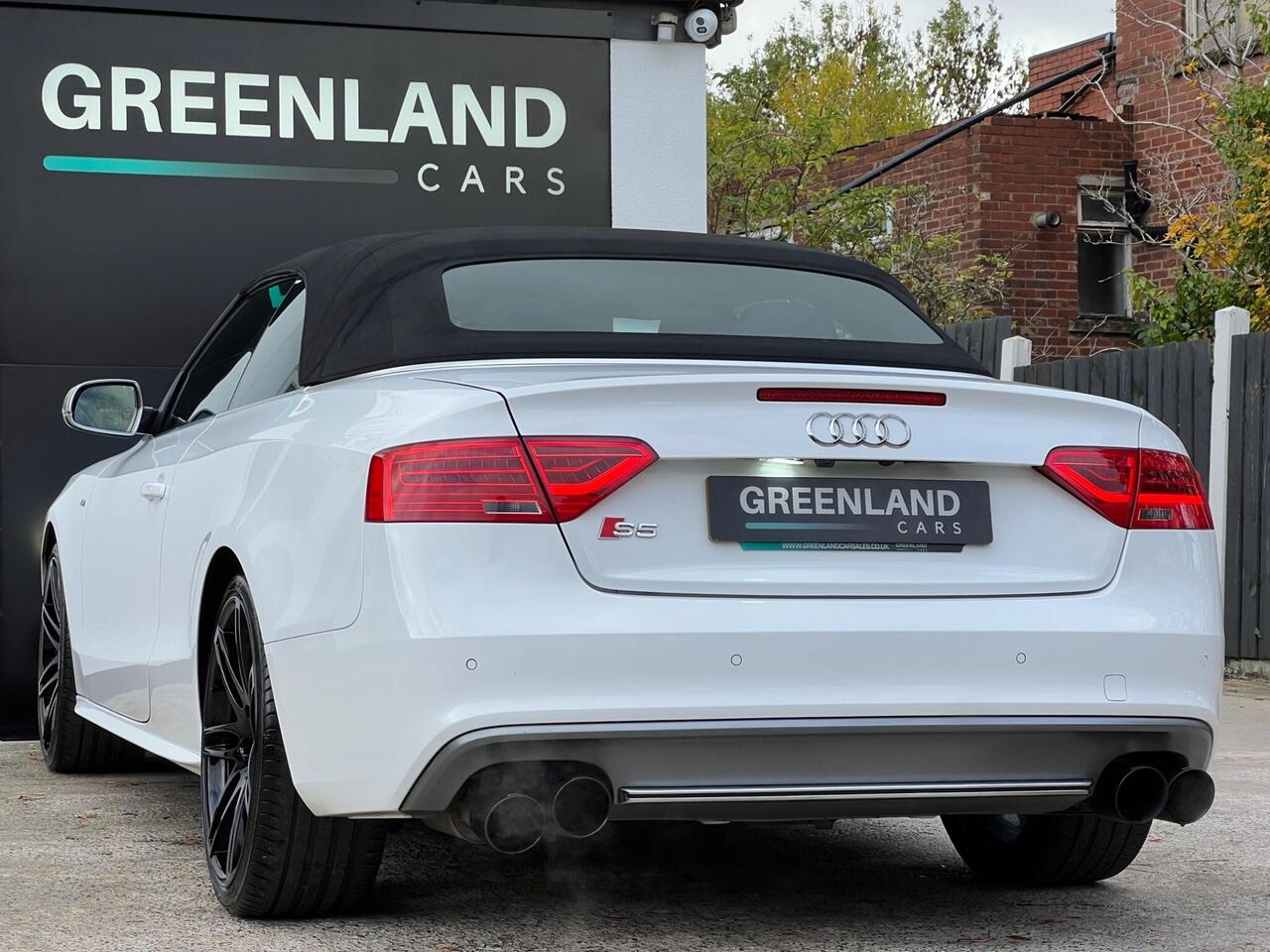 Used 2012 Audi S5 for sale in Sheffield