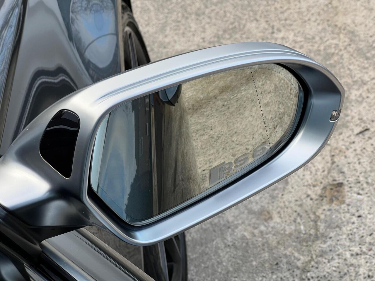 Used 2014 Audi RS6 Avant for sale in Sheffield