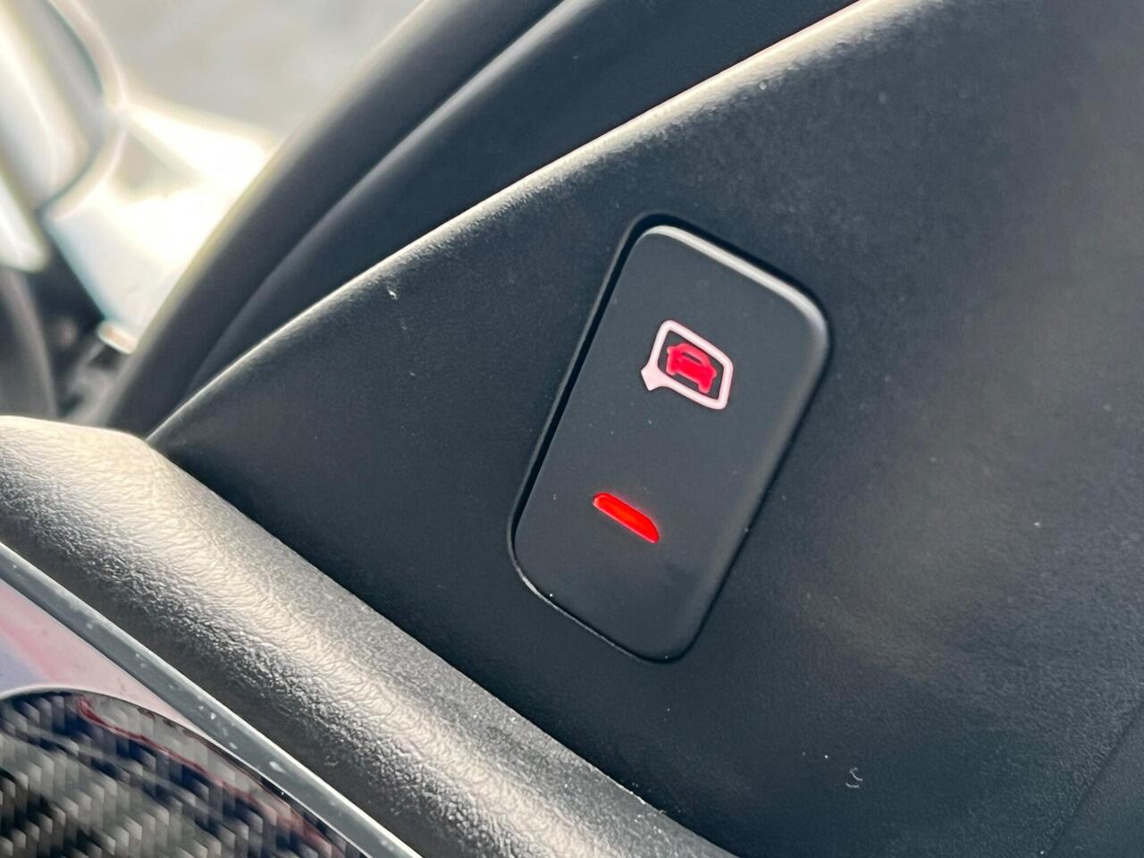 Used 2014 Audi RS6 Avant for sale in Sheffield