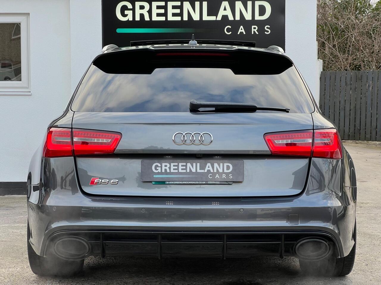 Used 2014 Audi RS6 Avant for sale in Sheffield