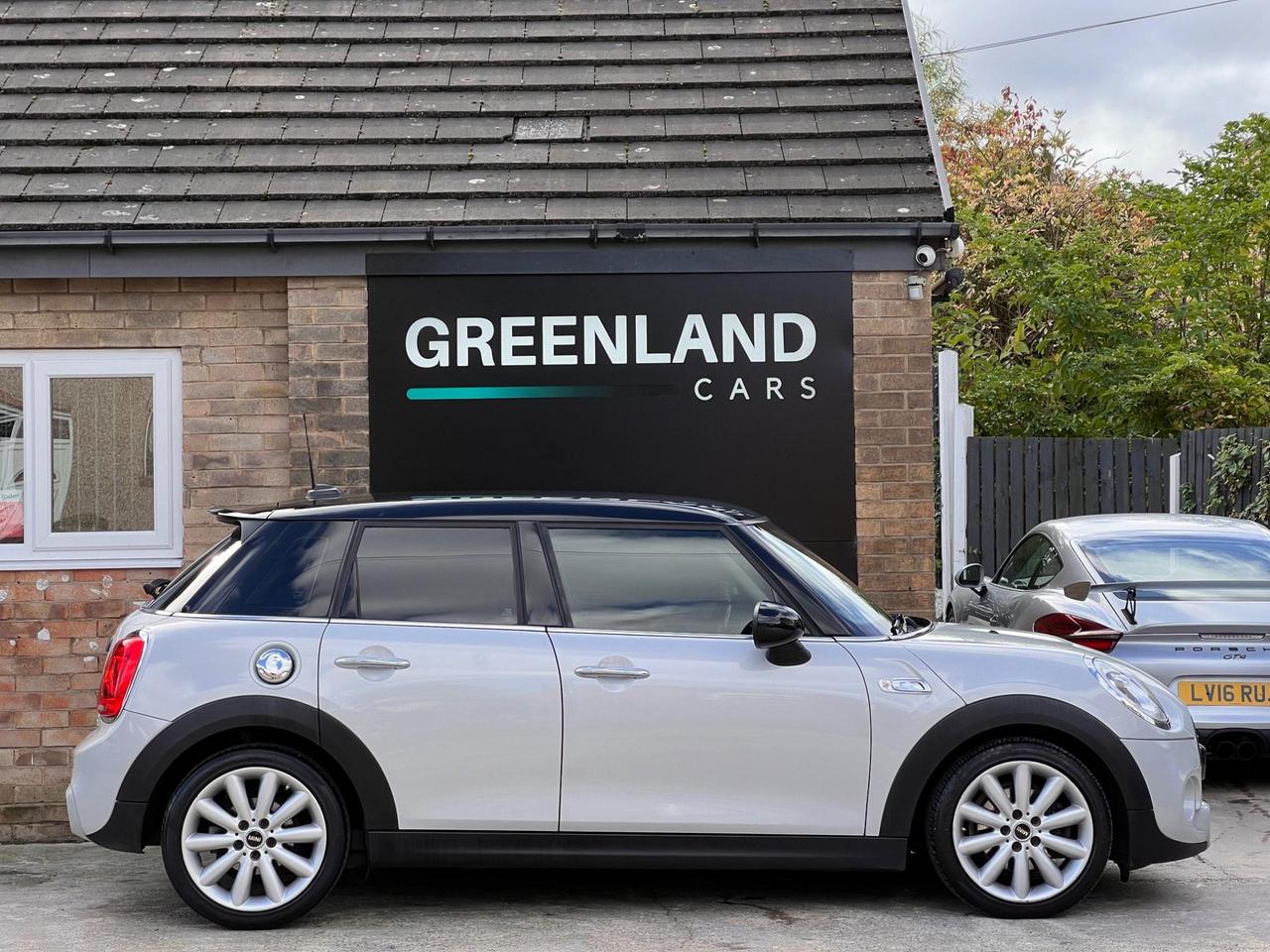 Used 2016 MINI Hatch for sale in Sheffield