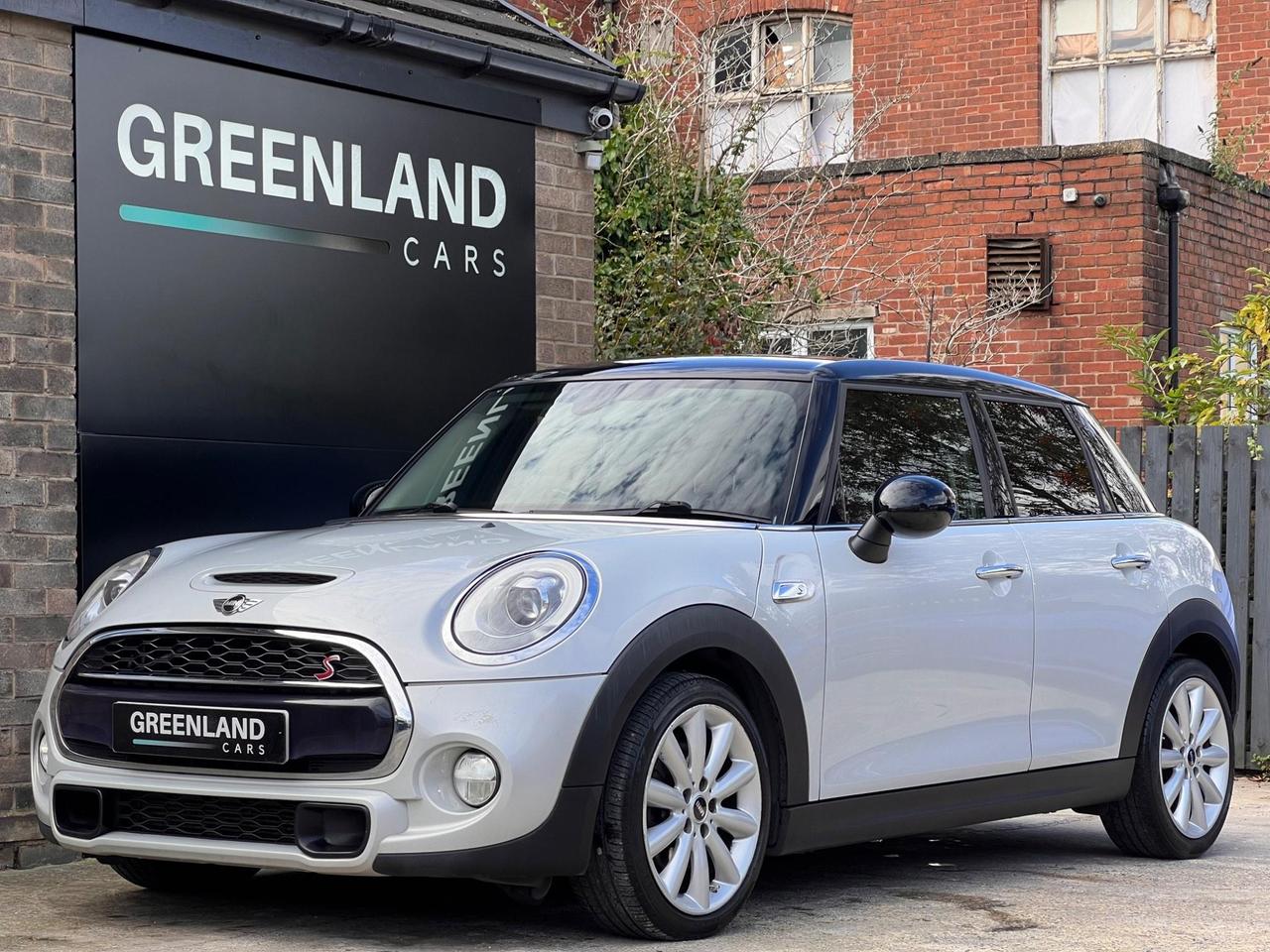 Used 2016 MINI Hatch for sale in Sheffield