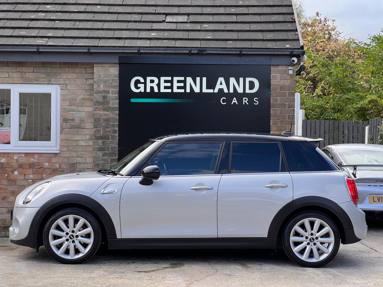 Used 2016 MINI Hatch for sale in Sheffield