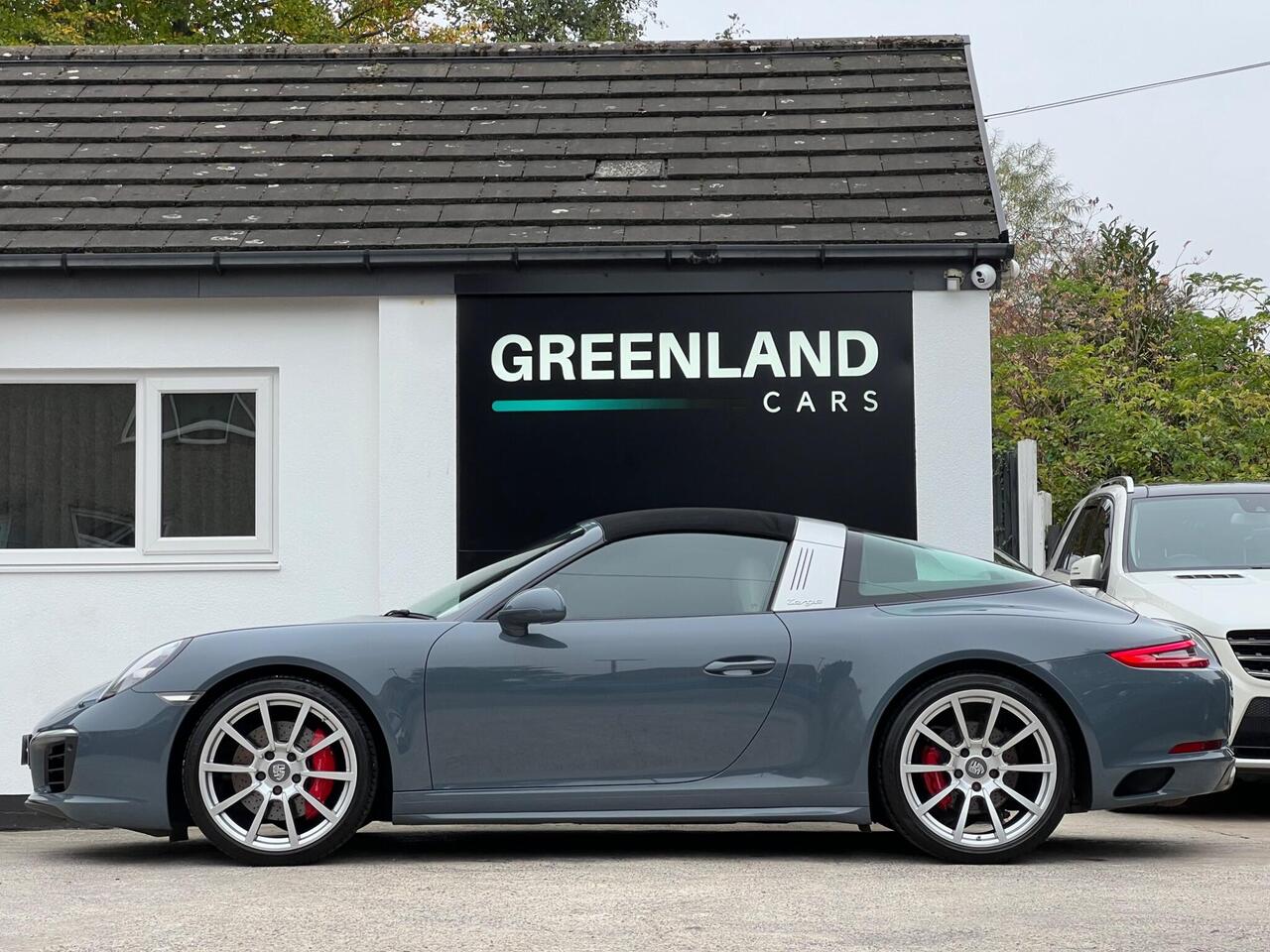 Used 2016 Porsche 911 for sale in Sheffield