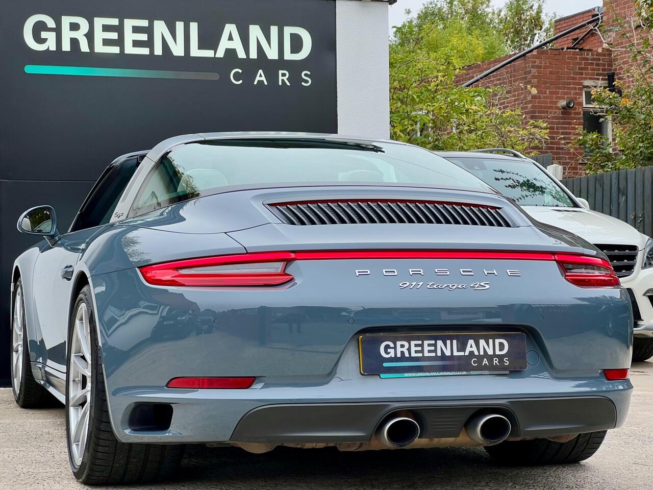 Used 2016 Porsche 911 for sale in Sheffield