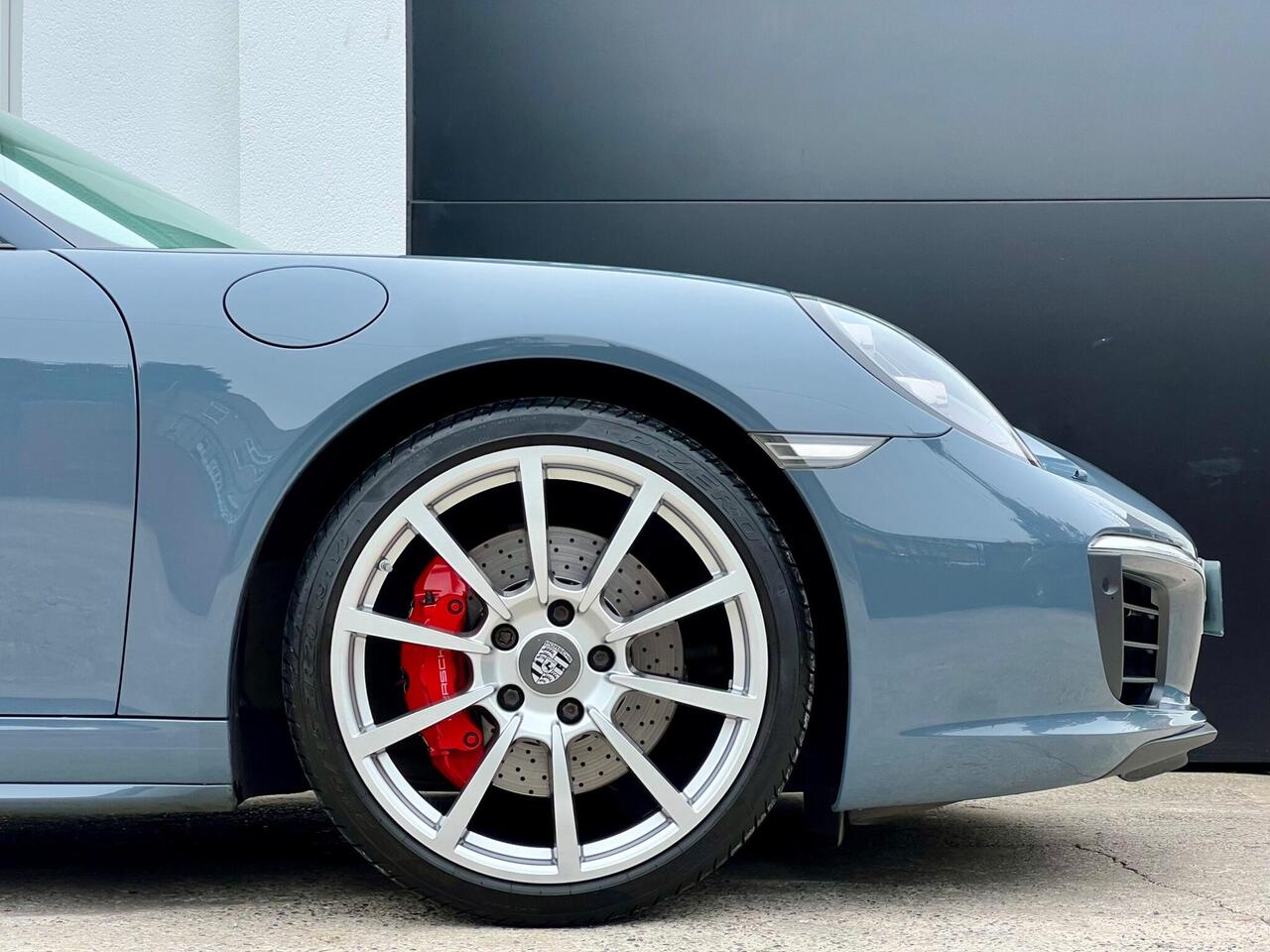 Used 2016 Porsche 911 for sale in Sheffield