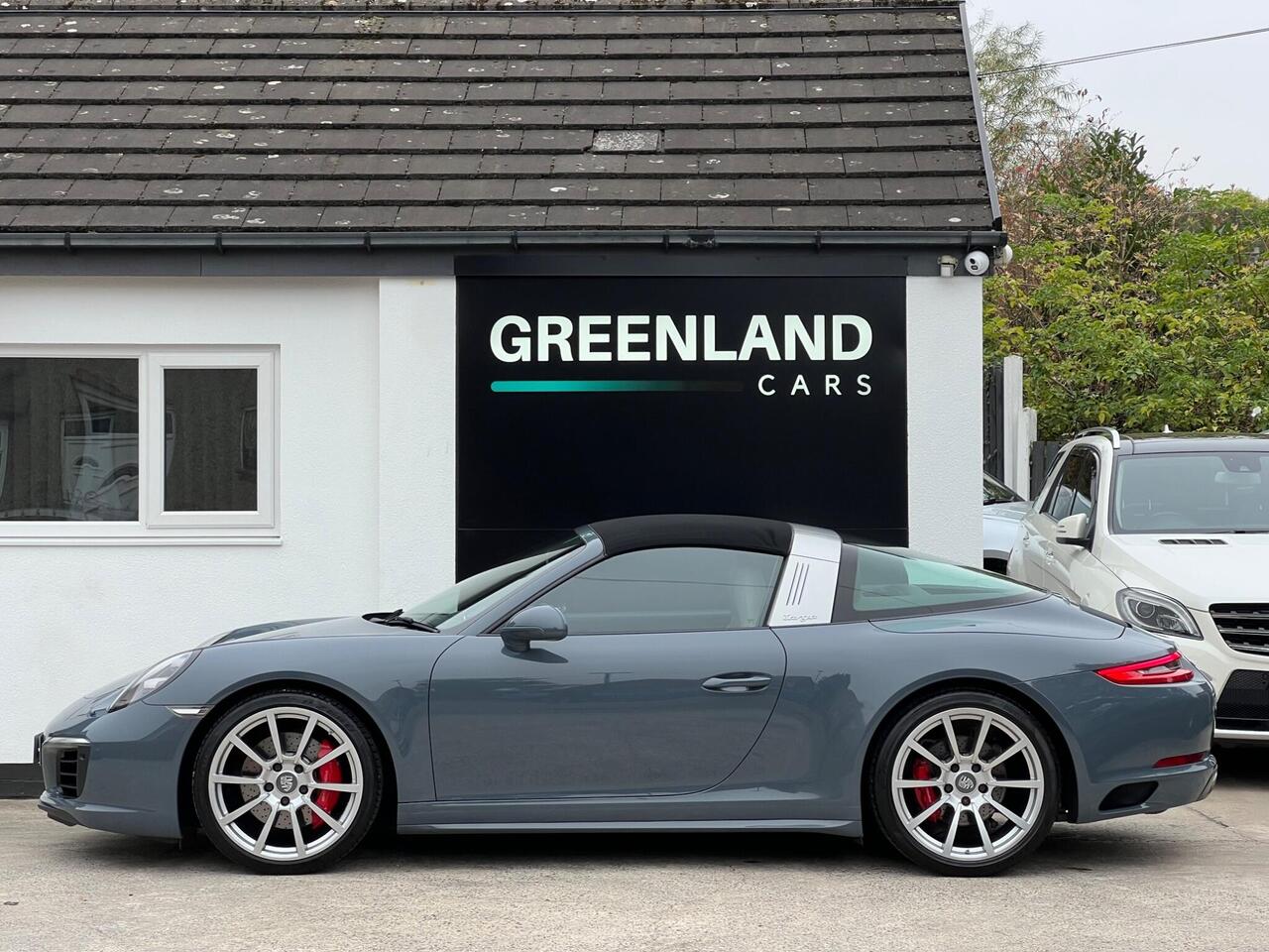 Used 2016 Porsche 911 for sale in Sheffield