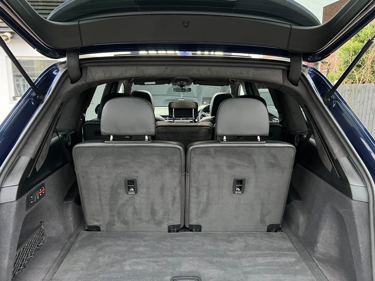 Used 2019 Audi Q7 for sale in Sheffield