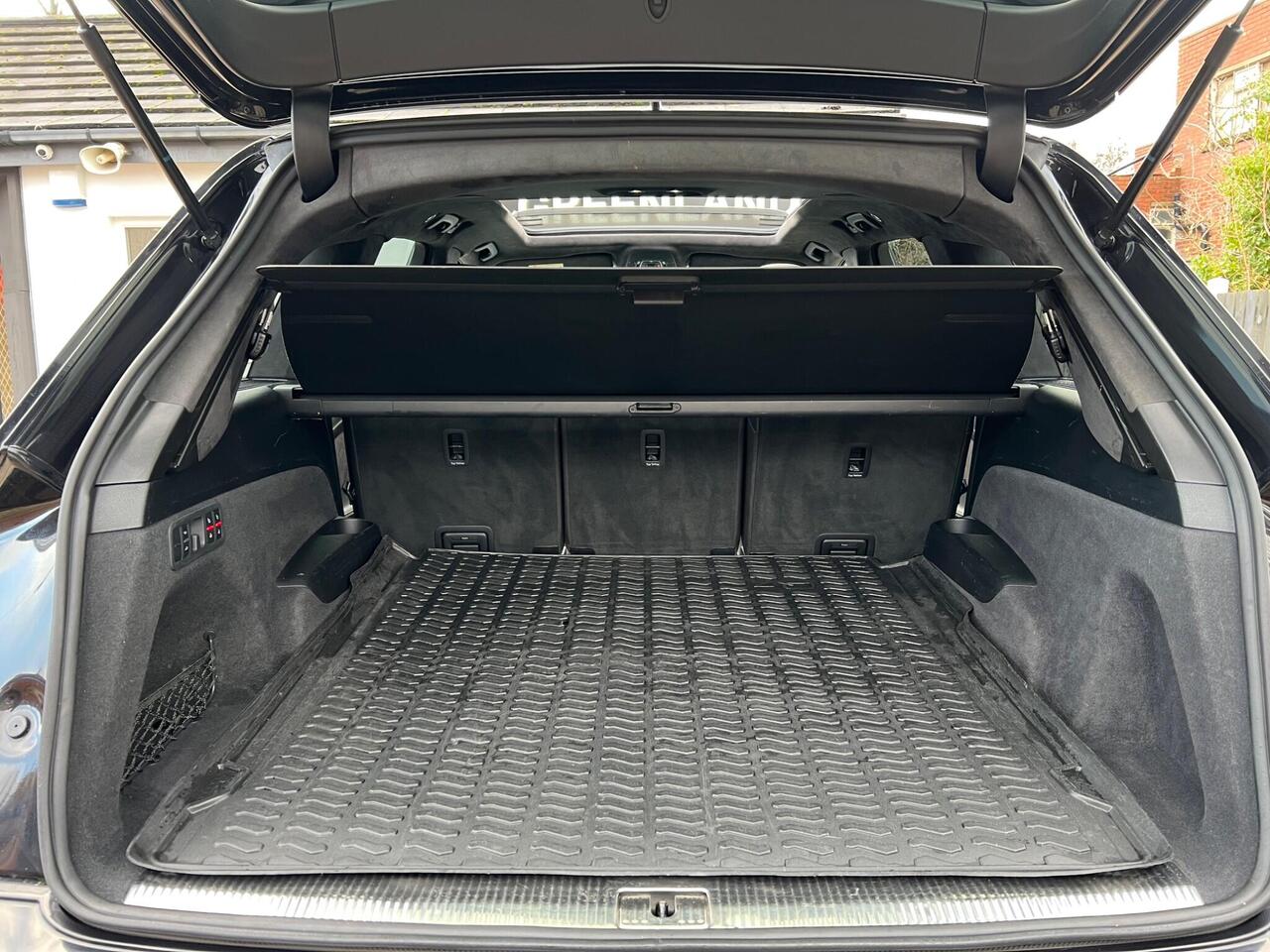 Used 2019 Audi Q7 for sale in Sheffield