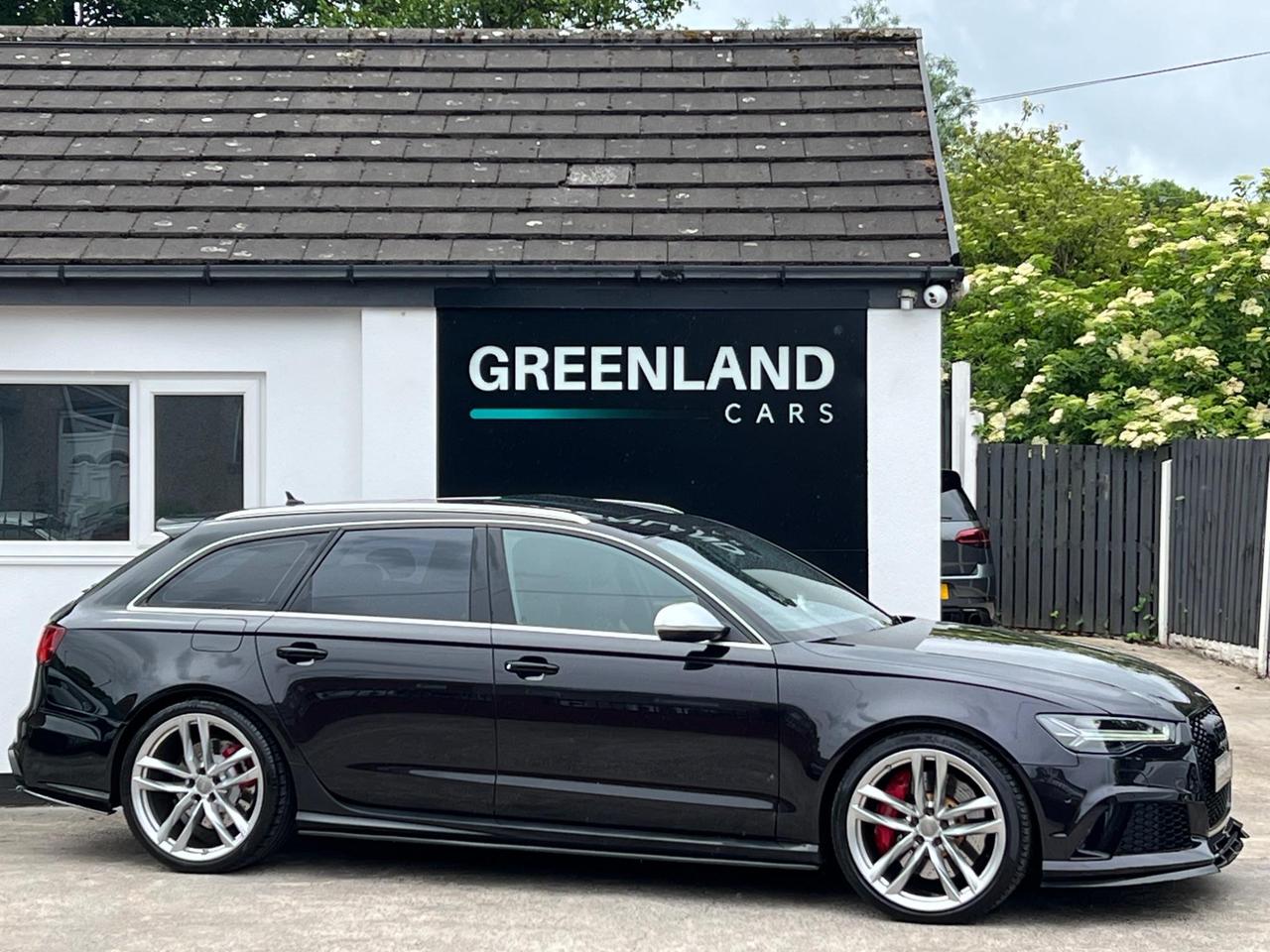 Used 2015 Audi RS6 Avant for sale in Sheffield