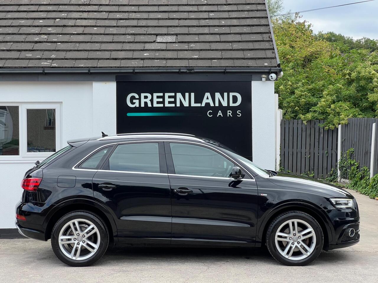 Used 2014 Audi Q3 for sale in Sheffield