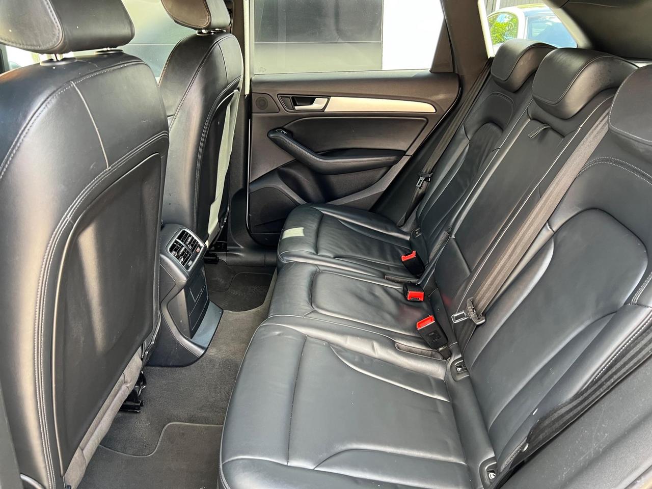 Used 2014 Audi Q5 for sale in Sheffield