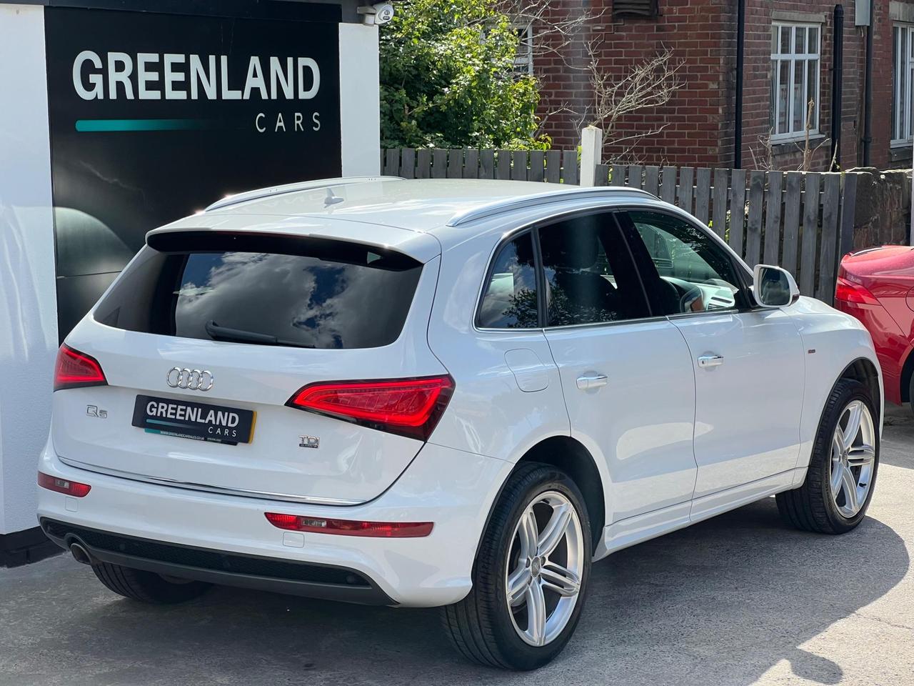 Used 2014 Audi Q5 for sale in Sheffield