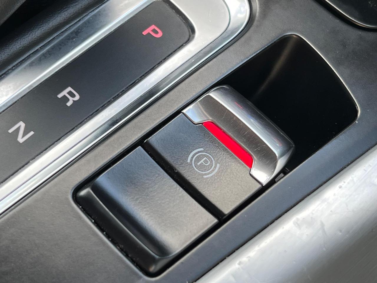Used 2014 Audi Q5 for sale in Sheffield