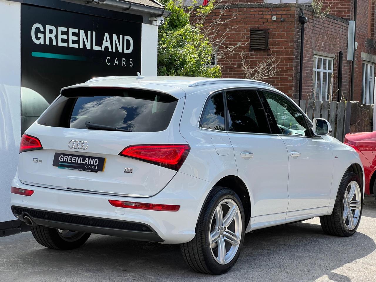 Used 2014 Audi Q5 for sale in Sheffield