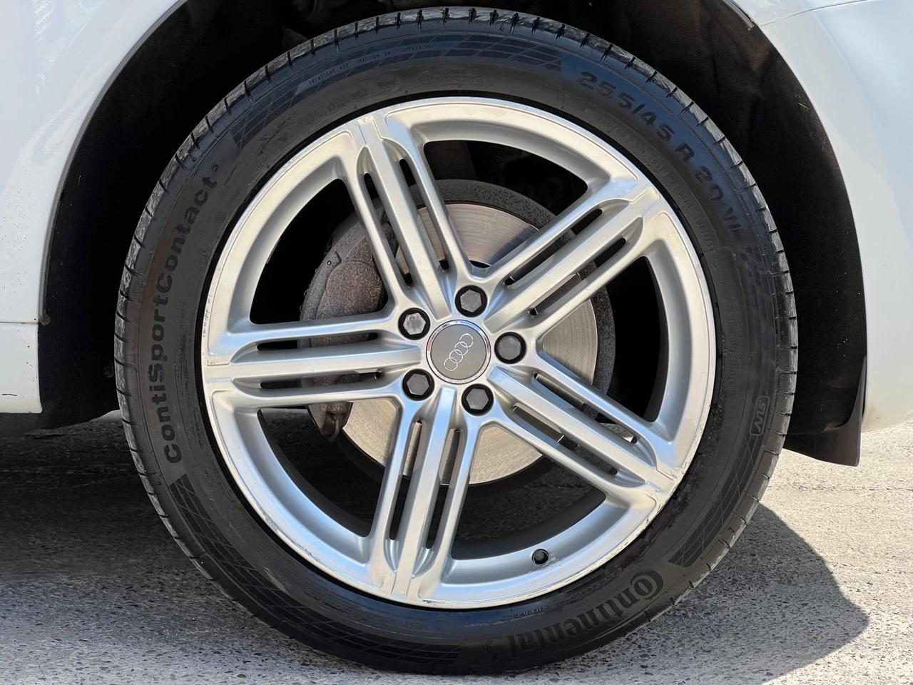 Used 2014 Audi Q5 for sale in Sheffield