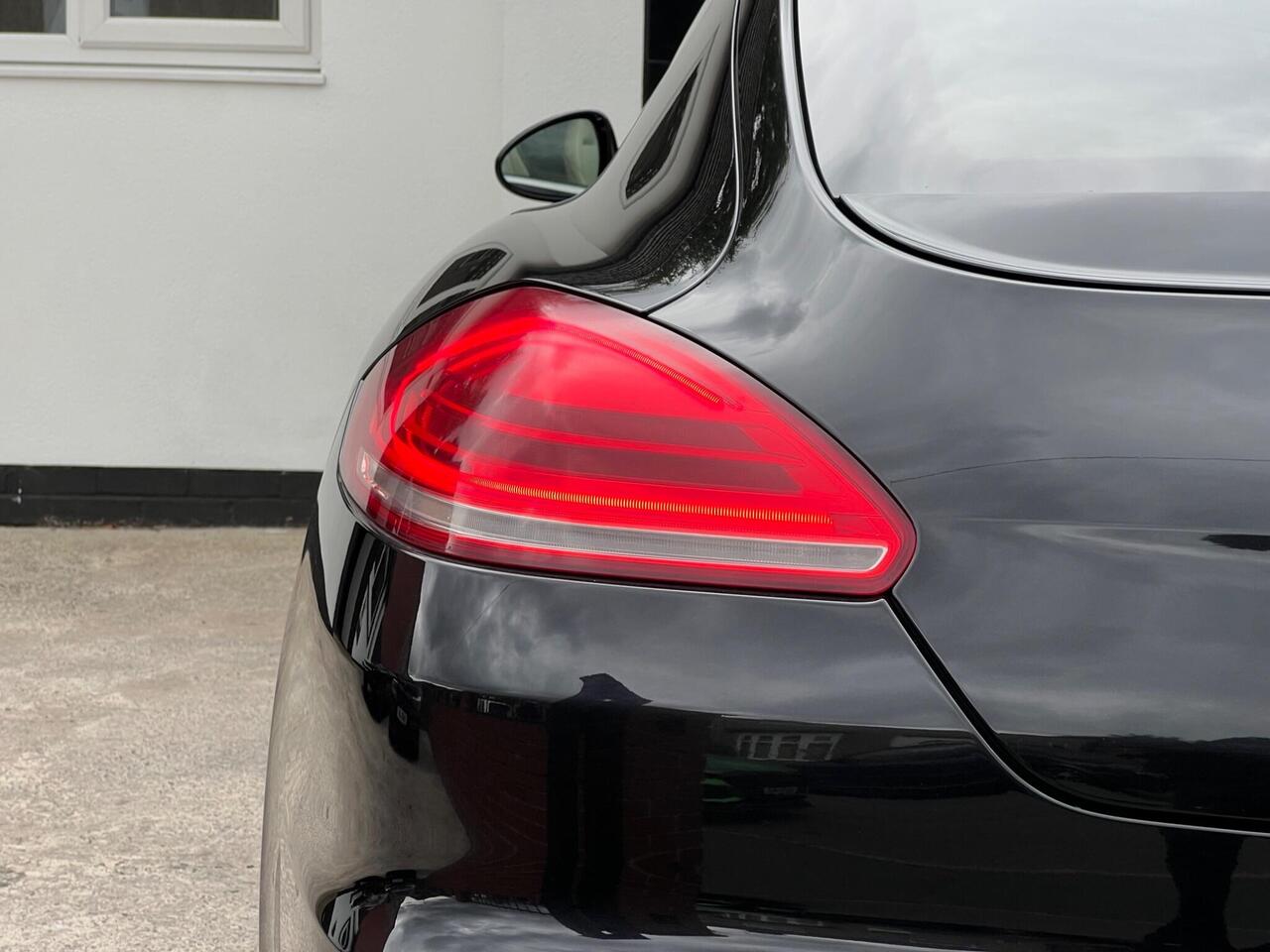 Used 2014 Porsche Panamera for sale in Sheffield