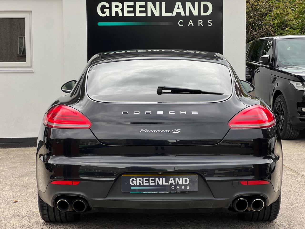Used 2014 Porsche Panamera for sale in Sheffield