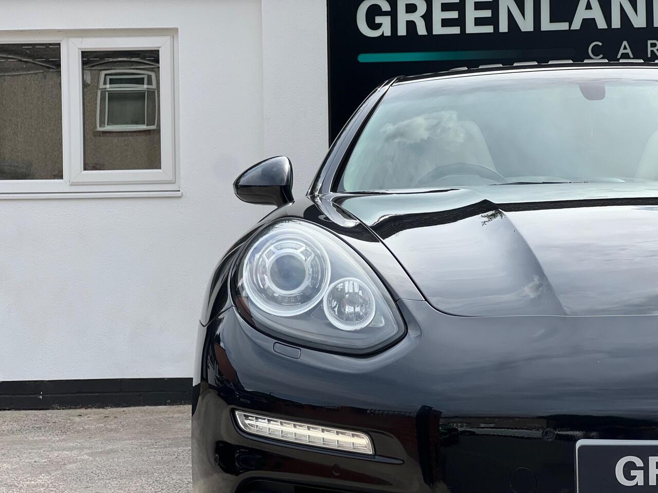 Used 2014 Porsche Panamera for sale in Sheffield