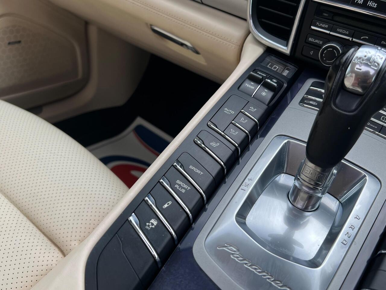 Used 2014 Porsche Panamera for sale in Sheffield