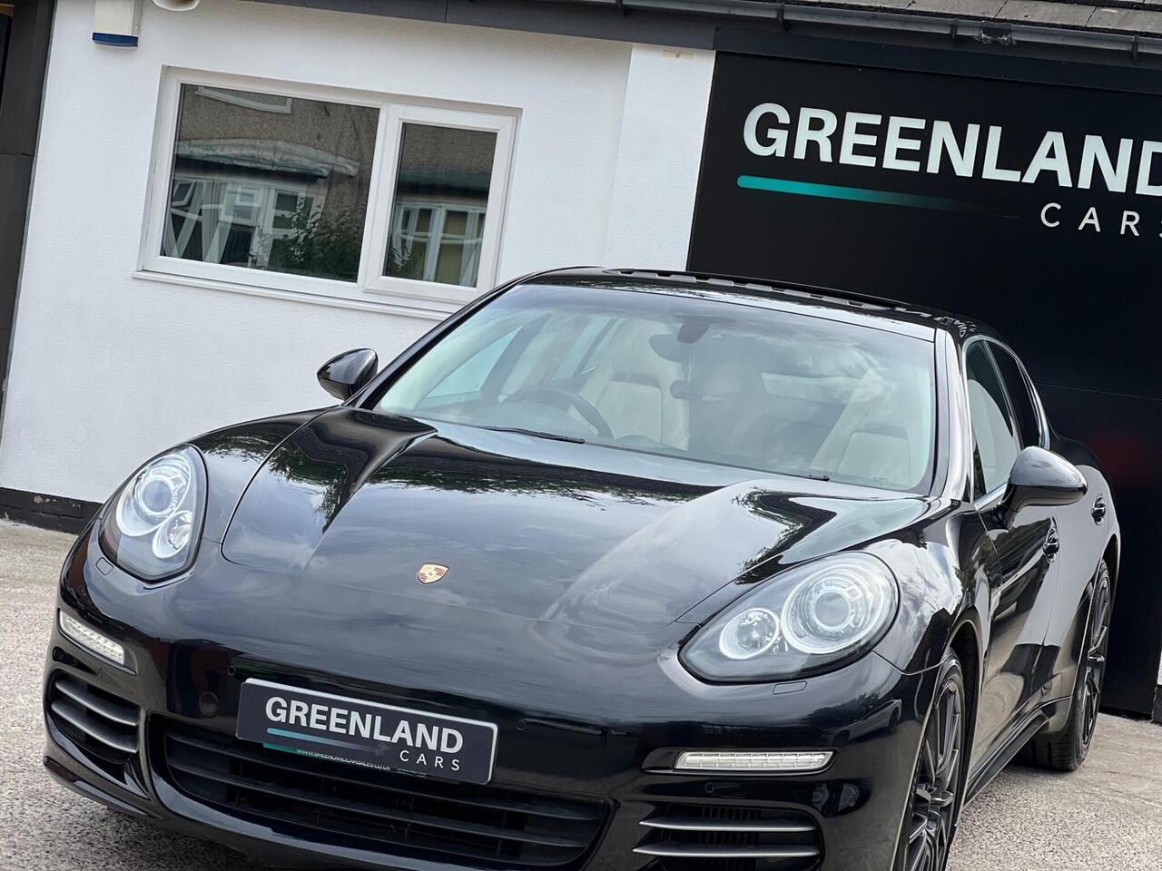 Used 2014 Porsche Panamera for sale in Sheffield