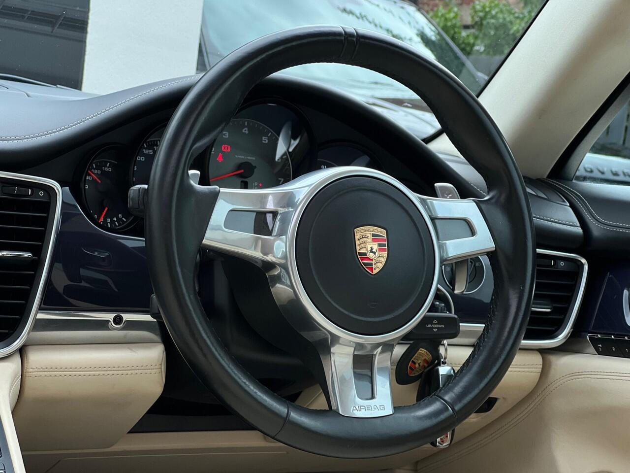 Used 2014 Porsche Panamera for sale in Sheffield