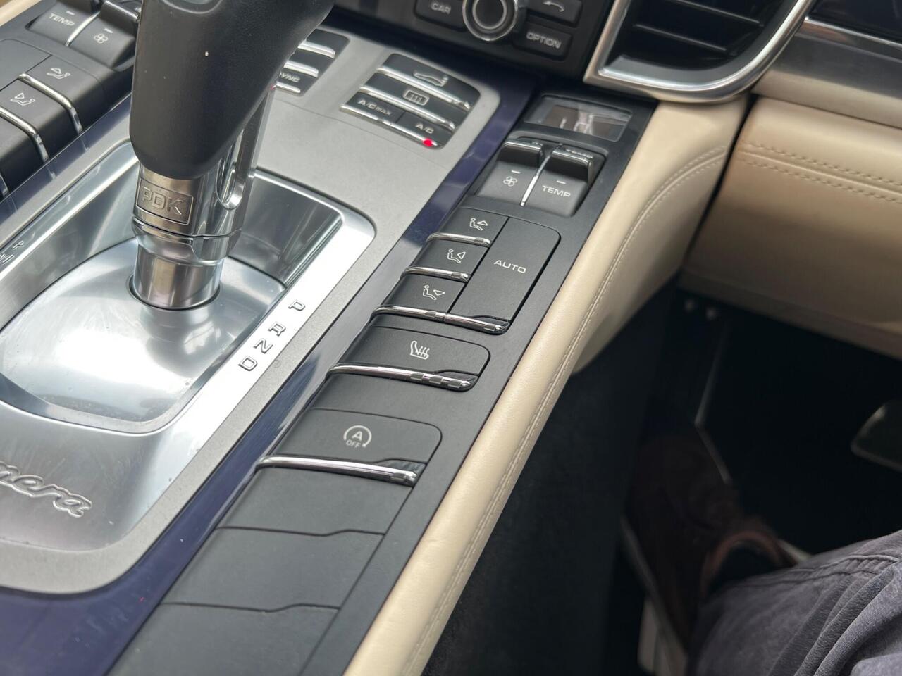 Used 2014 Porsche Panamera for sale in Sheffield